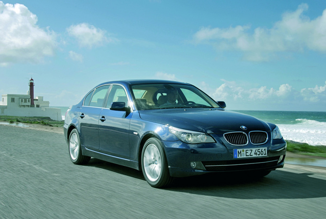 BMW 535i (US)