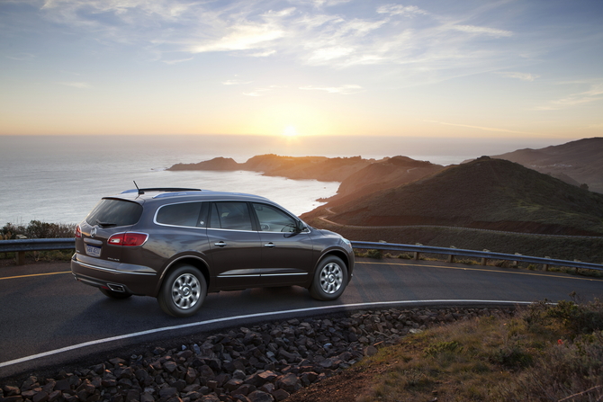 Buick Enclave V6 AWD