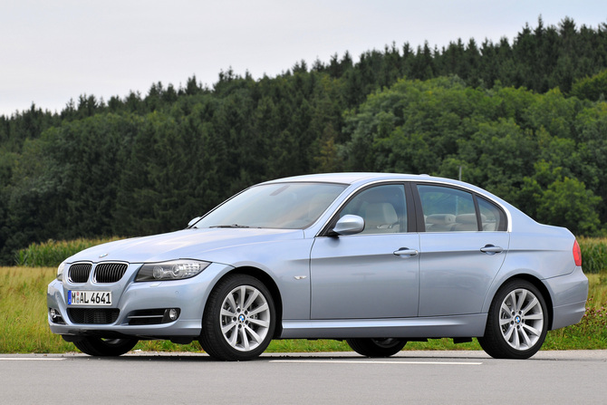 BMW 325d Auto (E90) LCI