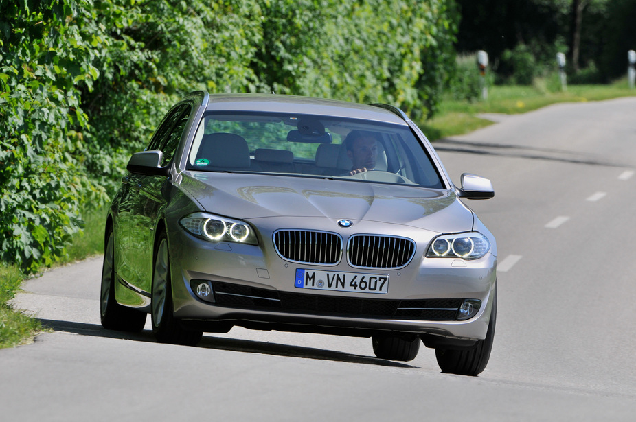 BMW 550i Touring AT