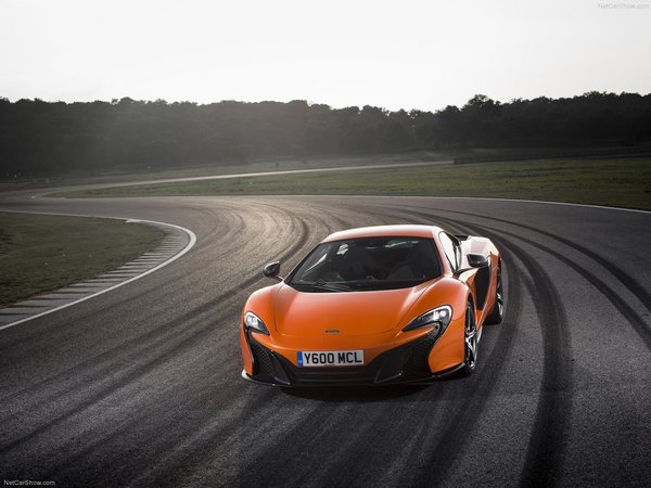 McLaren 650S