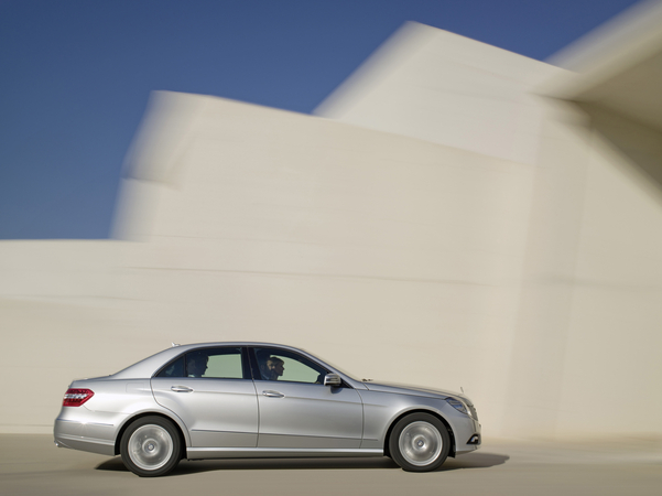 Mercedes-Benz E 250 CDI BlueEfficiency Avantgarde