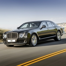 In terms of design the new Mulsanne Speed ​​can be distinguished from standard Mulsanne through new details in dark tone