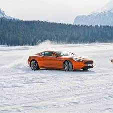 Aston Martin on Ice culmina em vídeo