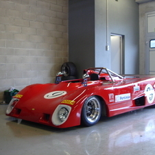 Lola t290