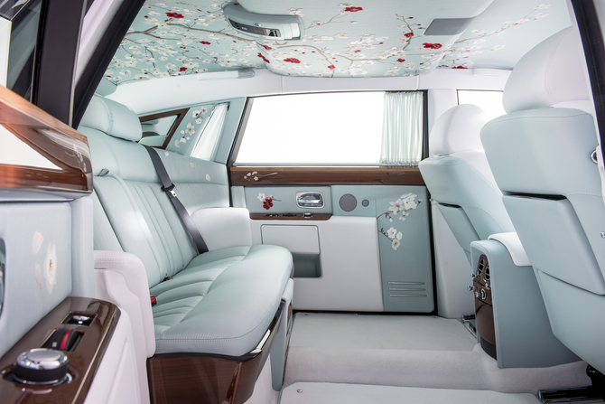 Rolls-Royce Phantom Serenity