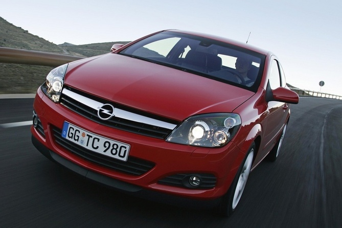 Opel Astra GTC 1.3 CDTI ecoFLEX