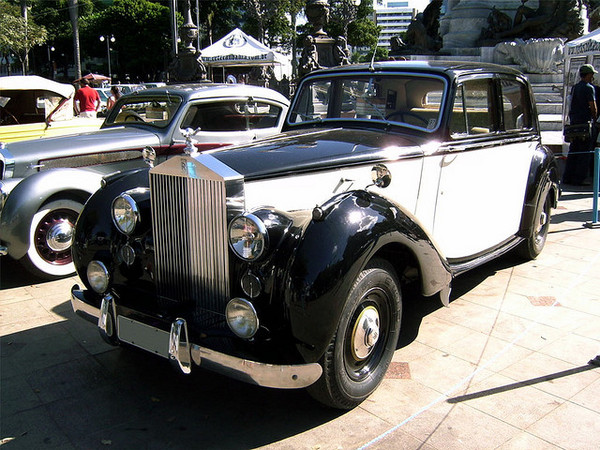 Rolls-Royce Silver Dawn