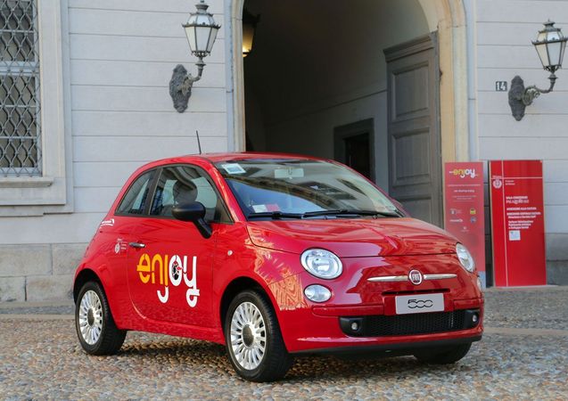 O serviço Enjoy vai utilizar os modelos Fiat 500 e 500L