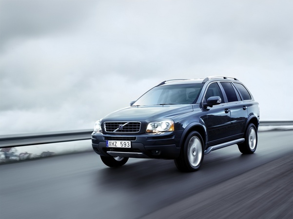 Volvo XC90 D5 185cv R-Design 5L. Geartronic