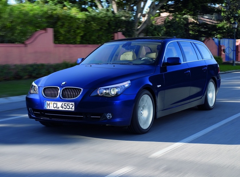 BMW 525i xDrive Touring Executive (E61)