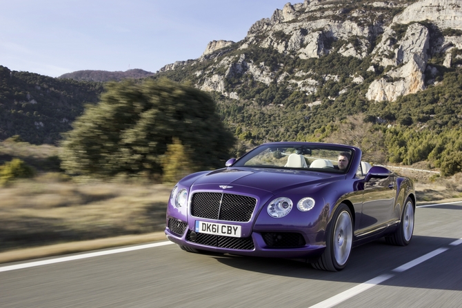 Bentley Continental GTC V8