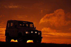 Land Rover Defender 90 SW E