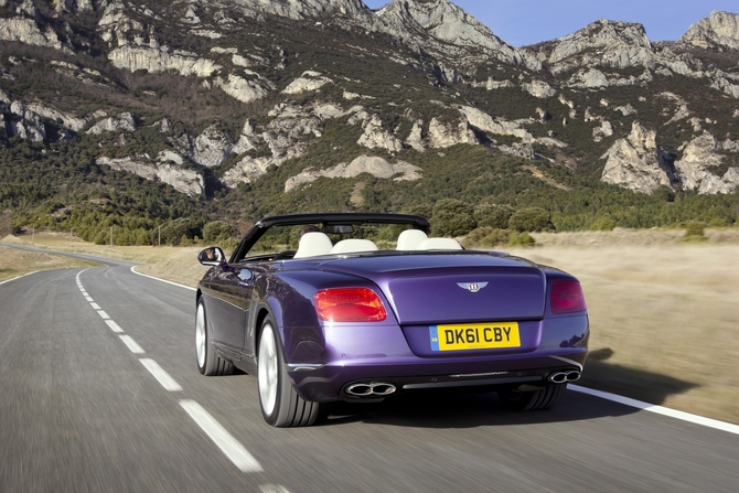 Bentley Continental GTC V8