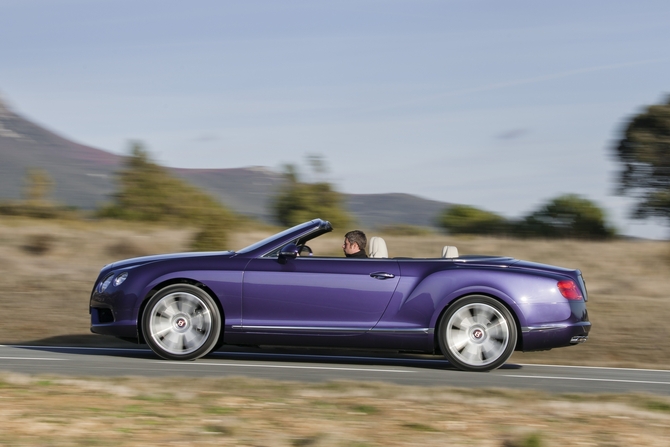 Bentley Continental GTC V8