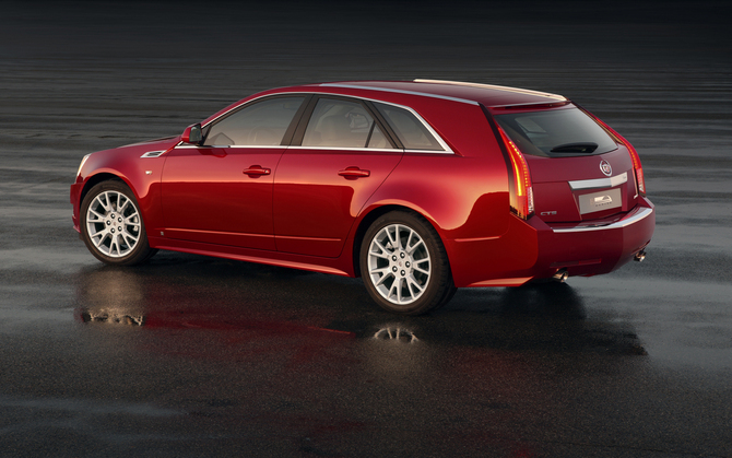 Cadillac CTS Sport Wagon 3.0L Luxury RWD