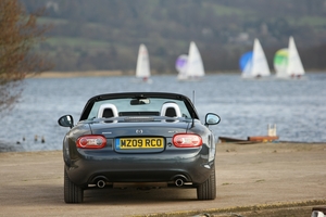 Mazda MX-5 Coupé Cabriolet 1.8i SE