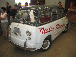 Fiat 600D Multipla