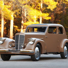 Marmon HCM V-12 Two-Door Sedan Prototype