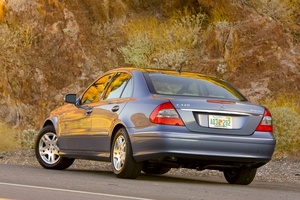 Mercedes-Benz E 320 Bluetec