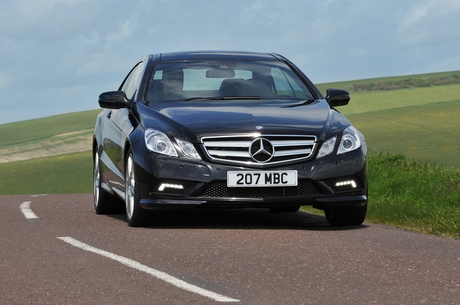 Mercedes-Benz E220 Coupe CDI BlueEFF. Sport