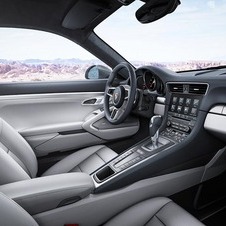 The new Porsche Communication Management (PCM) is another feature which is now fitted as standard on the 911