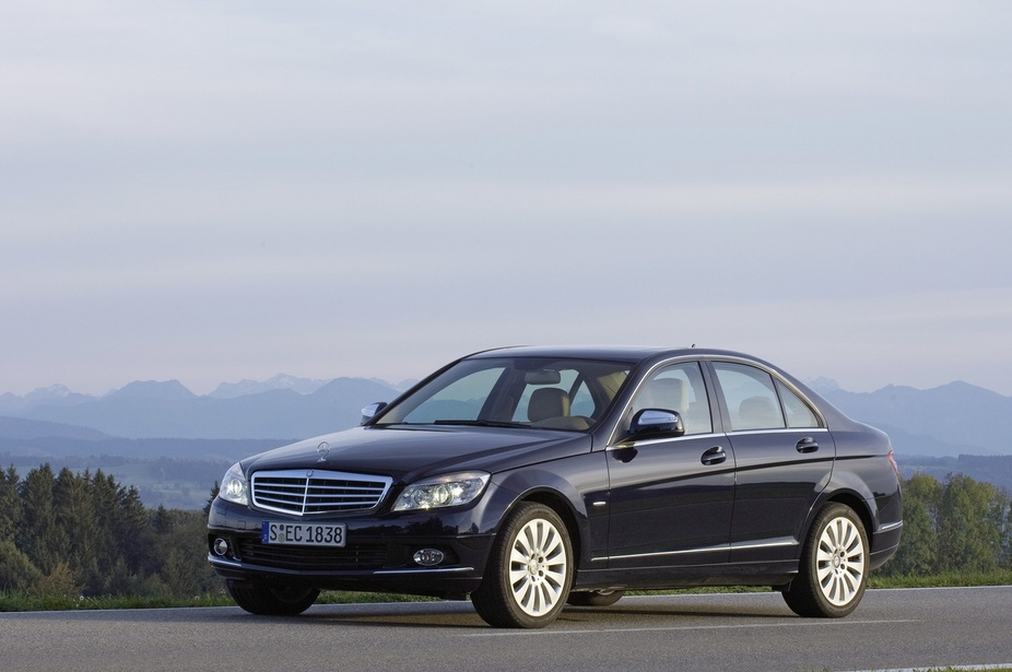 Mercedes-Benz C 180 Kompressor BlueEFFICIENCY Automatic