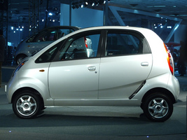 Tata Nano LX