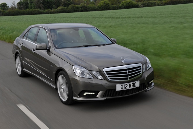 Mercedes-Benz E 250 CDI BE 4Matic Auto