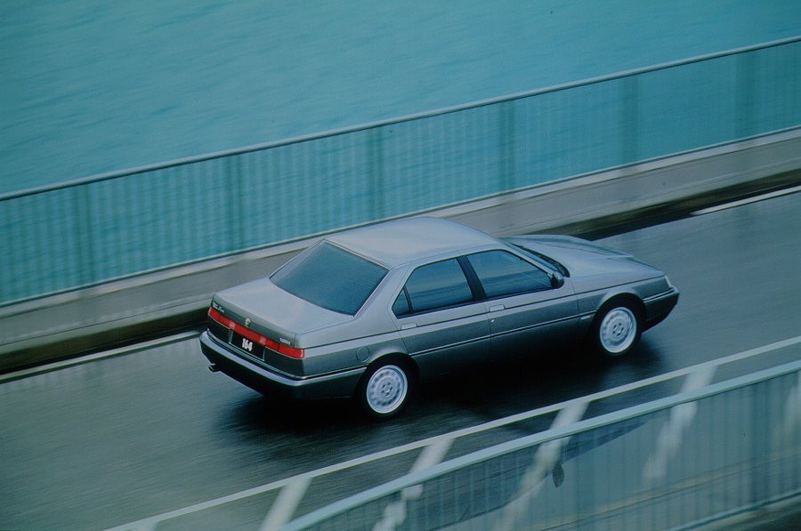 Alfa Romeo 164 2.0i V6 Turbo Europa