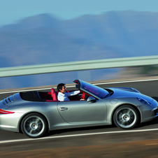 Porsche unveils Cabrio version of the new 911 generation