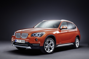 BMW X1 xDrive20i AT