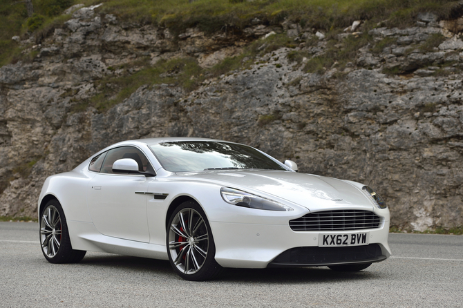 Aston Martin DB9 Morning Frost