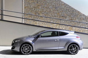 Renault Megane Coupe RS Cup