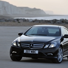 Mercedes-Benz E350 Coupe CGI BlueEFF. SE