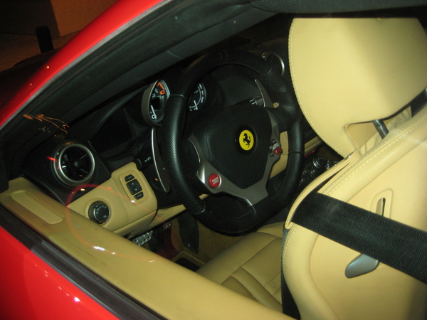 Ferrari California HELE