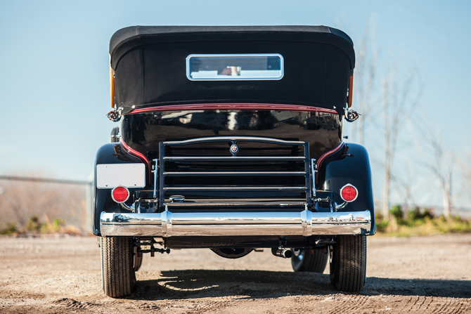 Packard Deluxe Eight Phaeton