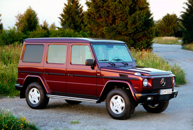 Mercedes-Benz G 300 Lang AT