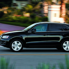 Audi Q5 2.0T quattro Tiptronic Premium