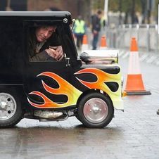 Será possível conduzir um carro tão pequeno?