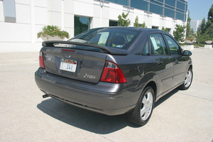 Ford Focus 2.0 PZEV (US)