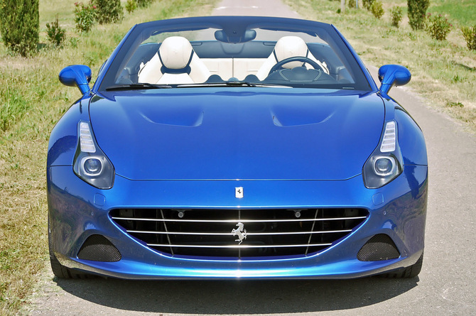 Ferrari California T