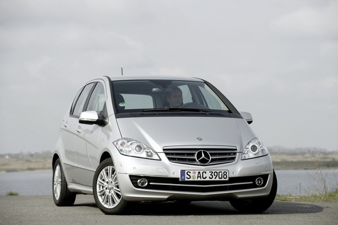 Mercedes-Benz A 200 (FL)