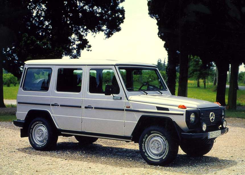 Mercedes-Benz 290 GD Turbodiesel Lang Station Wagon