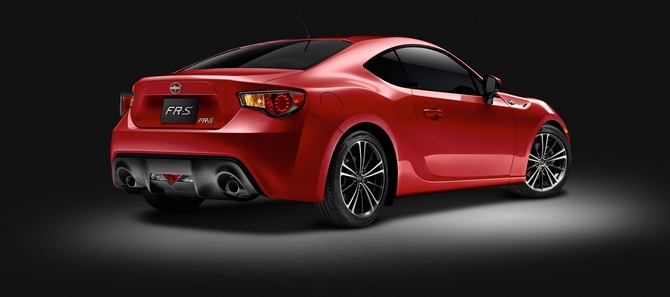  FR-S AT