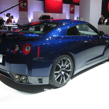 Nissan GT-R Coupe 3.8 V6