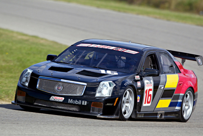 Cadillac CTS-V Racer