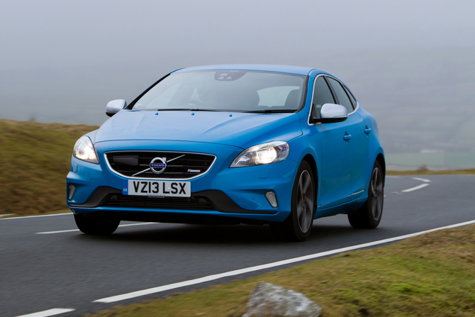 Volvo V40 D4 R-Design Geartronic