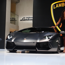 Lamborghini Aventador LP 700-4