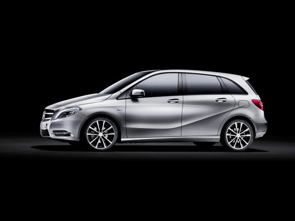 Full Reveal of New B-Class Ahead of Frankfurt